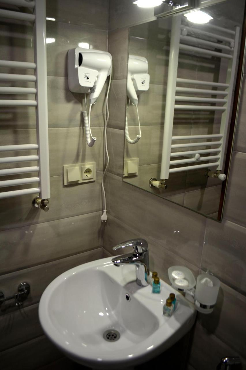 G&G Hotel Tbilisi Luaran gambar